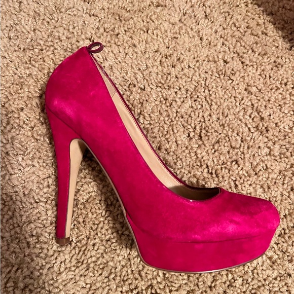 Magenta Pink Aldo Heels (4 inch Platform Pumps) - Picture 6 of 6